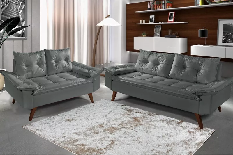 Conjunto Sofá Bariloche em Courino Tipo A (Corano)... - Essencial Estofados - Loja da Fábrica